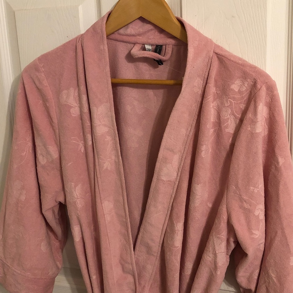 Pink Floral Robe - Picture 4 of 8